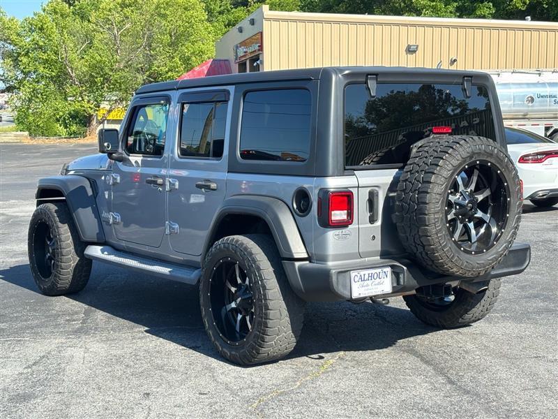 Jeep Wrangler Unlimited Sport 2018
