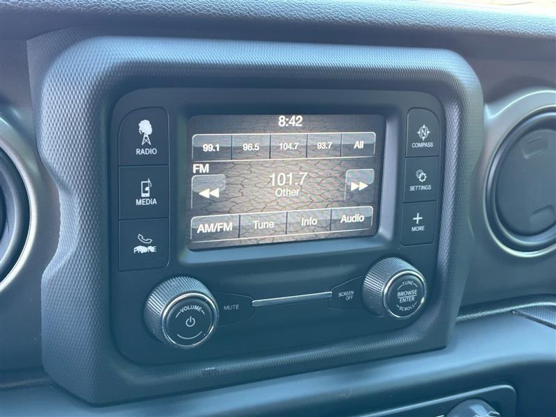 Jeep Wrangler Unlimited Sport 2018