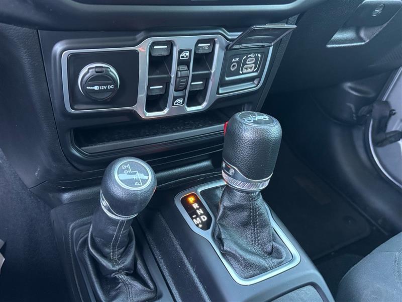 Jeep Wrangler Unlimited Sport 2018