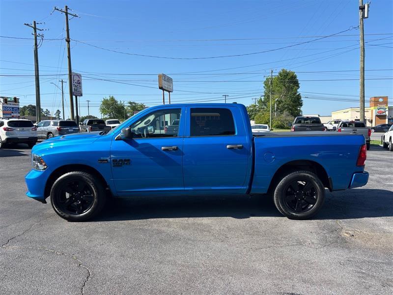 RAM 1500 Classic Tradesman Crew Cab SWB 2WD 2019