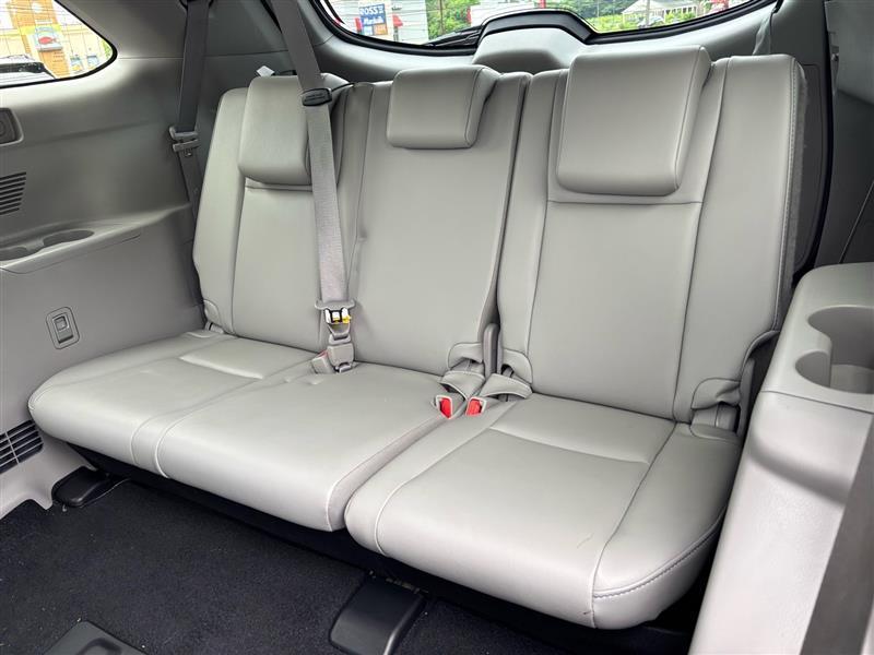 Toyota Highlander XLE FWD V6 2019
