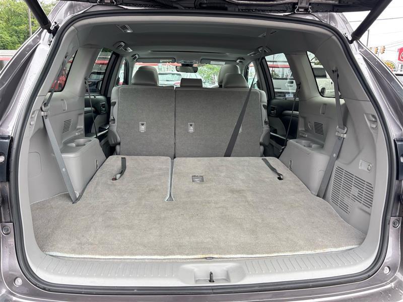 Toyota Highlander XLE FWD V6 2019
