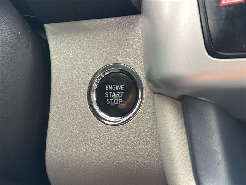 Toyota Highlander XLE FWD V6 2019