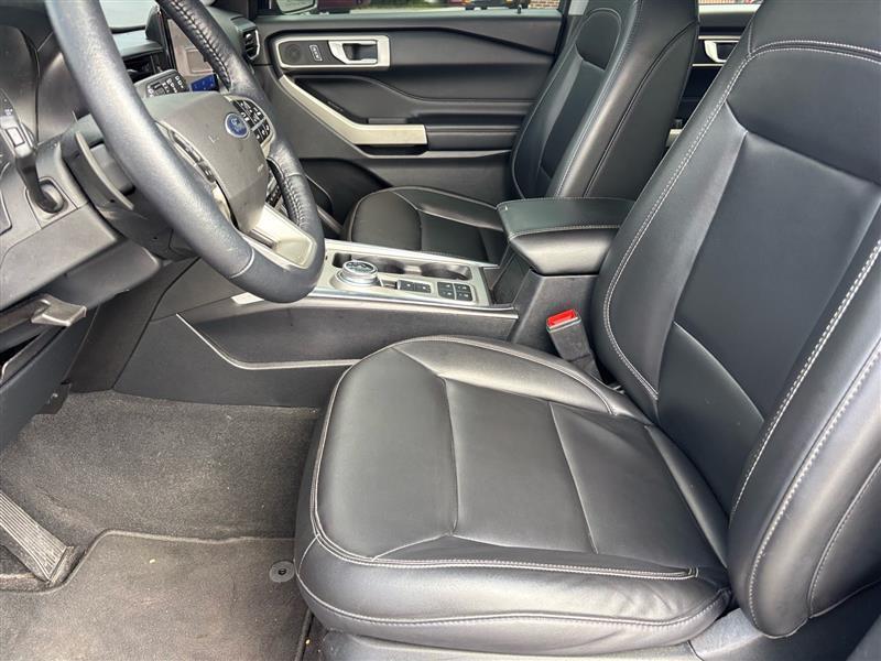 Ford Explorer XLT 2021