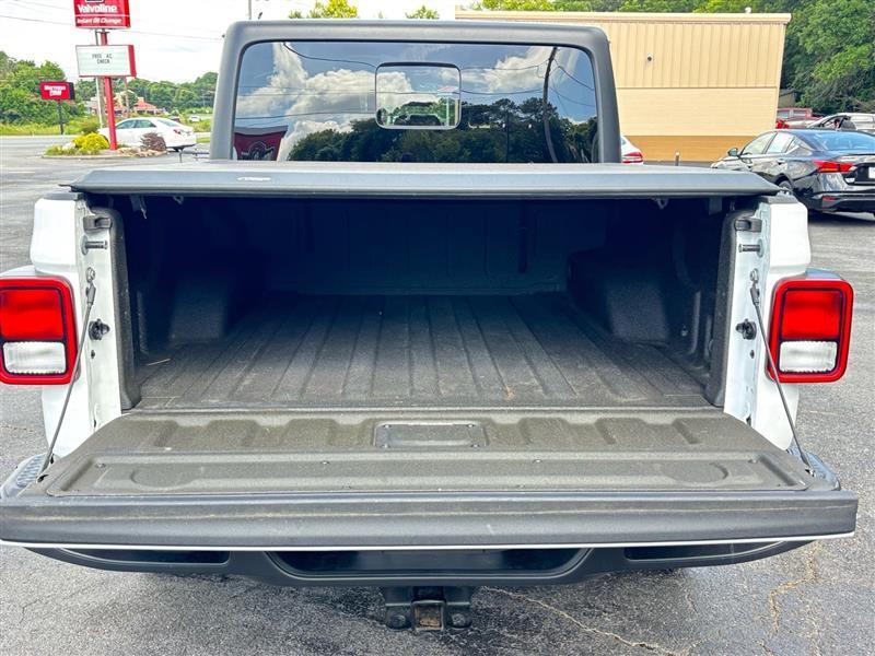 Jeep Gladiator Overland 2023