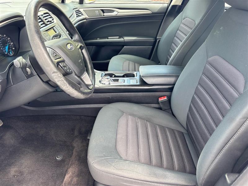 Ford Fusion SE 2018