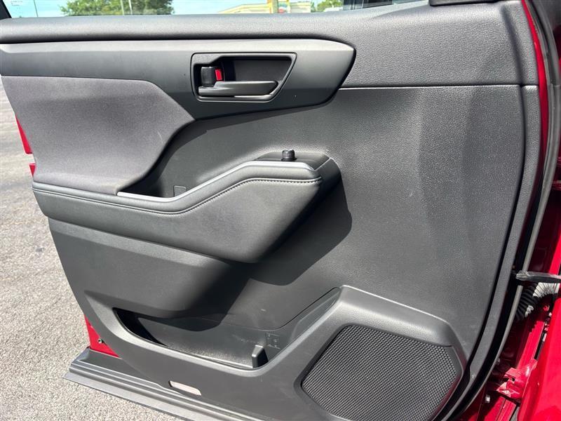 Toyota Highlander Others 2023