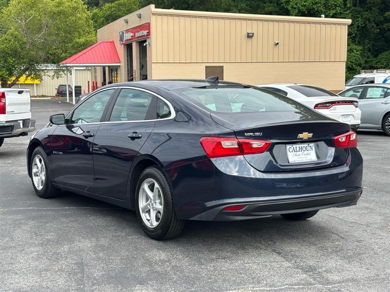 Chevrolet Malibu LS 2017