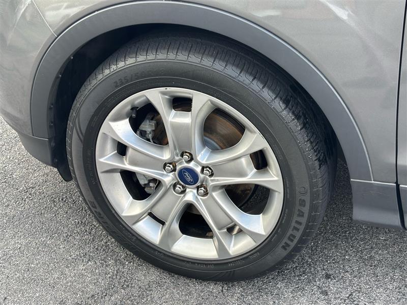 Ford Escape Titanium 4WD 2014