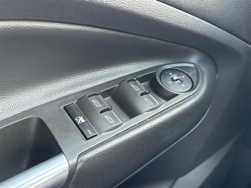 Ford Escape Titanium 4WD 2014