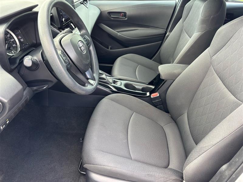 Toyota Corolla LE 2022