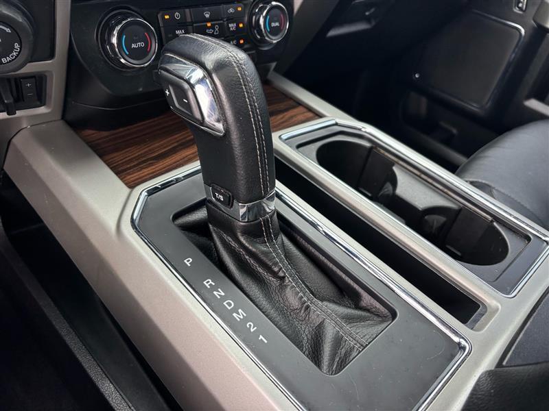 Ford F-150 Lariat SuperCrew 5.5-ft. Bed 4WD 2016