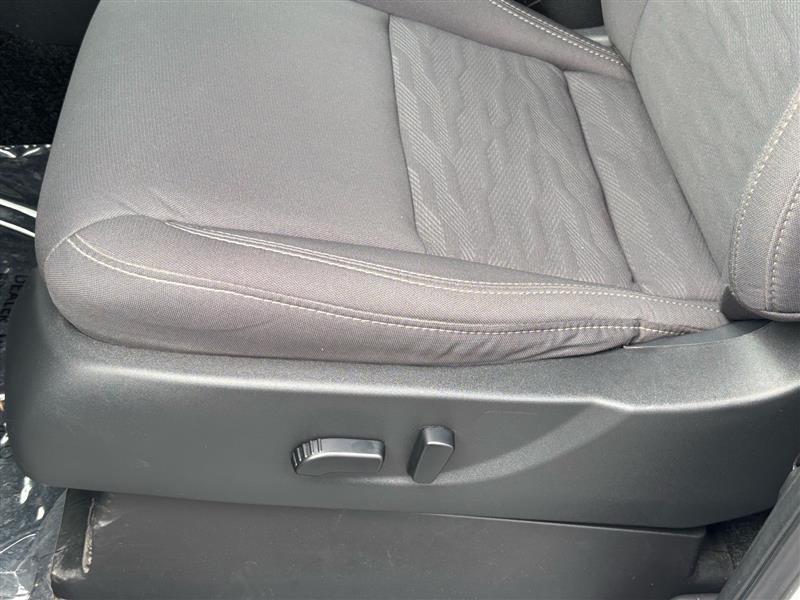 Nissan Frontier SV Crew Cab 2WD 2024