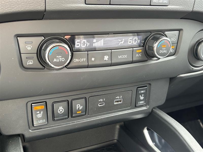 Nissan Frontier SV Crew Cab 2WD 2024