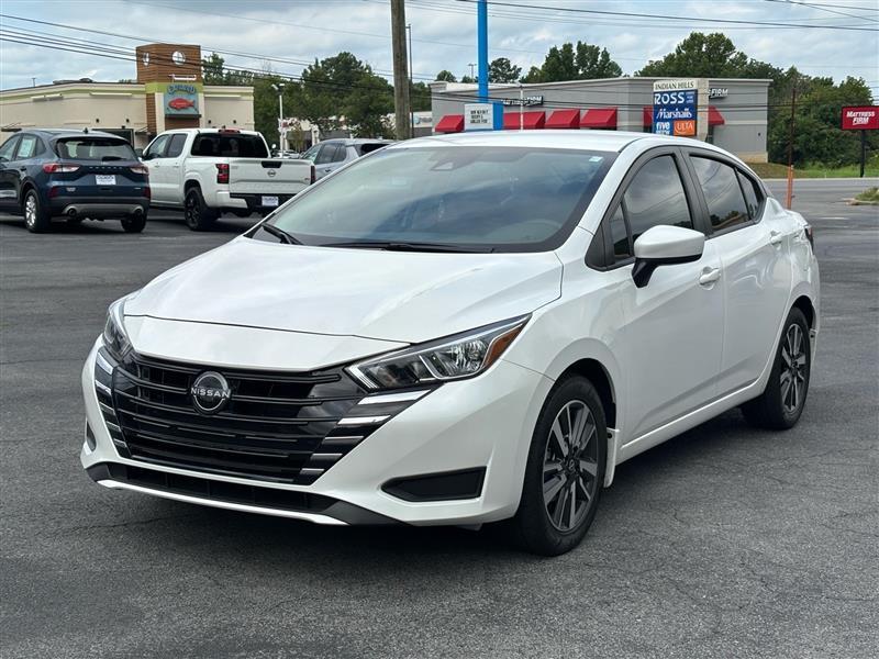 Nissan Versa SV 2024