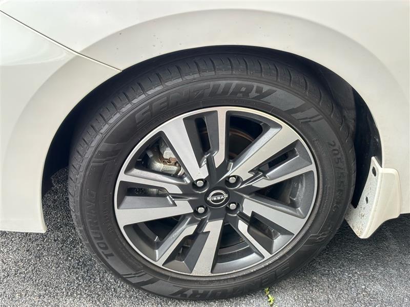 Nissan Versa SV 2024
