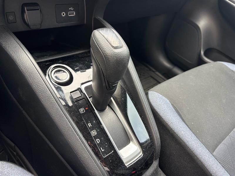 Nissan Versa SV 2024