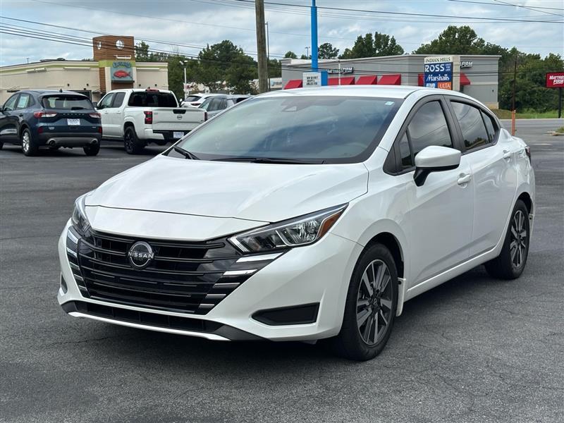 2024 Nissan Versa SV