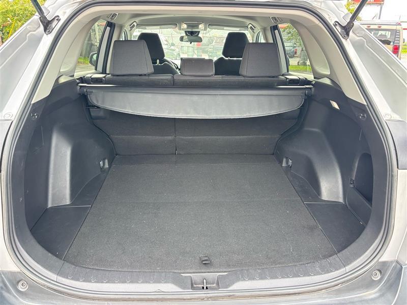 Toyota RAV4 LE 2022
