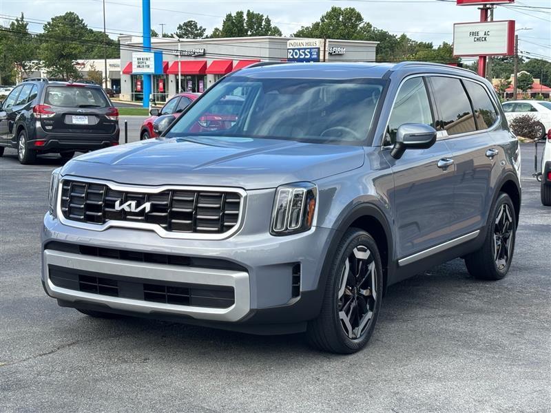 2023 Kia Telluride S