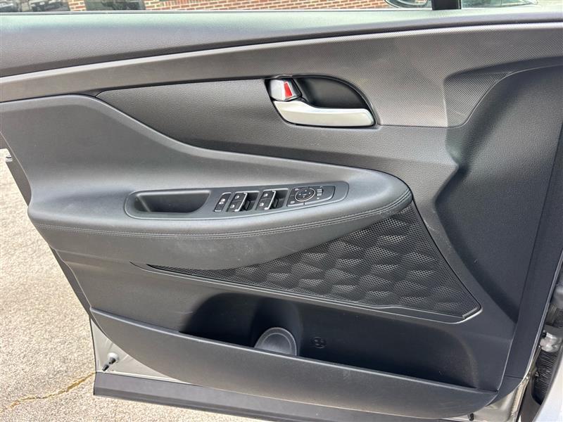 Hyundai Santa Fe SEL 2021