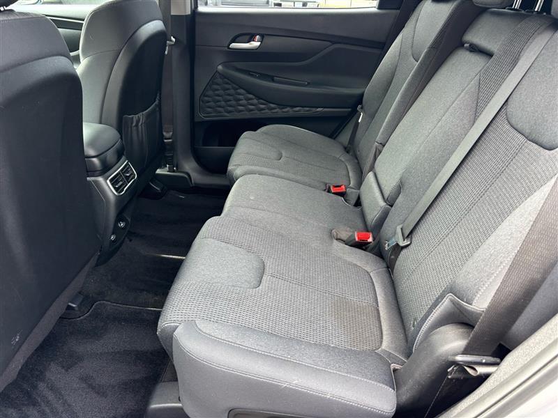 Hyundai Santa Fe SEL 2021