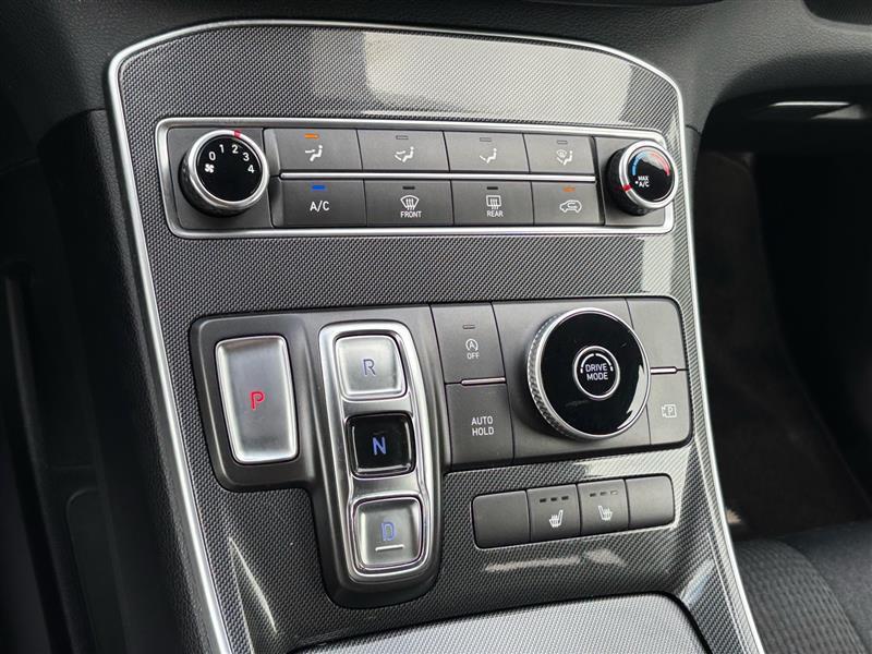 Hyundai Santa Fe SEL 2021