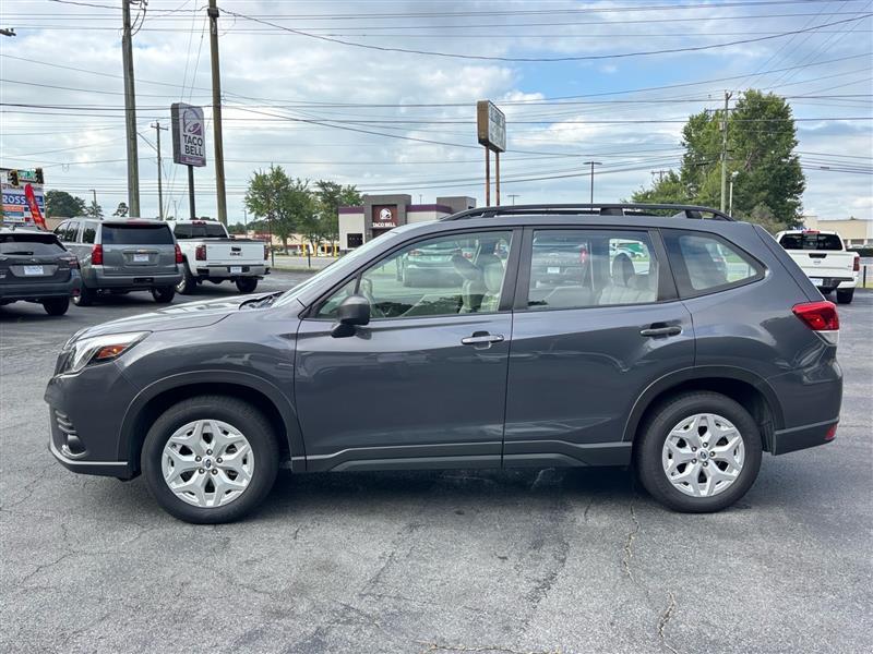 Subaru Forester Base 2023