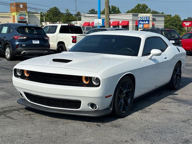 Dodge Challenger GT 2021