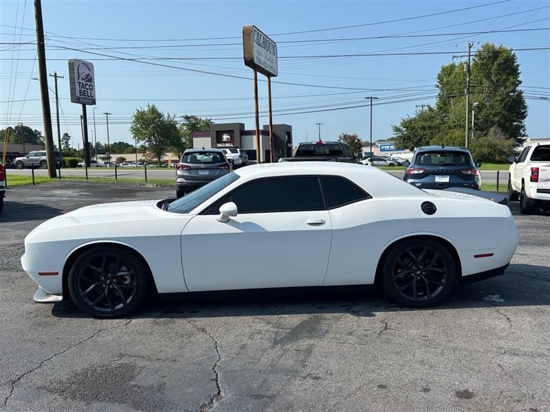 Dodge Challenger GT 2021