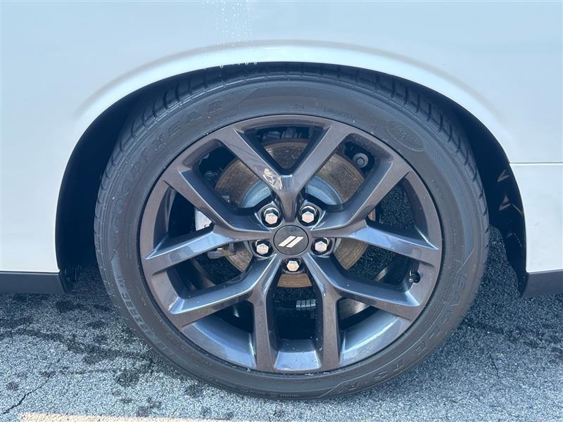 Dodge Challenger GT 2021