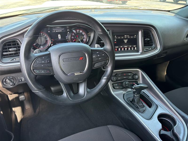 Dodge Challenger GT 2021