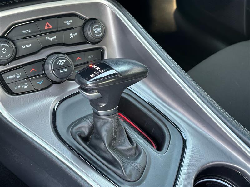 Dodge Challenger GT 2021