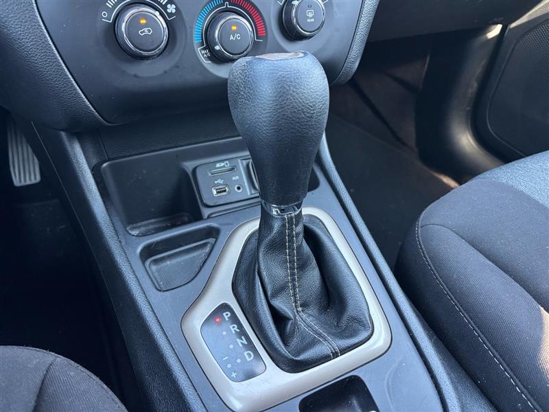 Jeep Cherokee Latitude FWD 2018