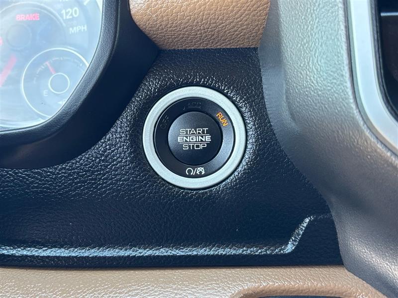 RAM 1500 Big Horn Crew Cab SWB 4WD 2019