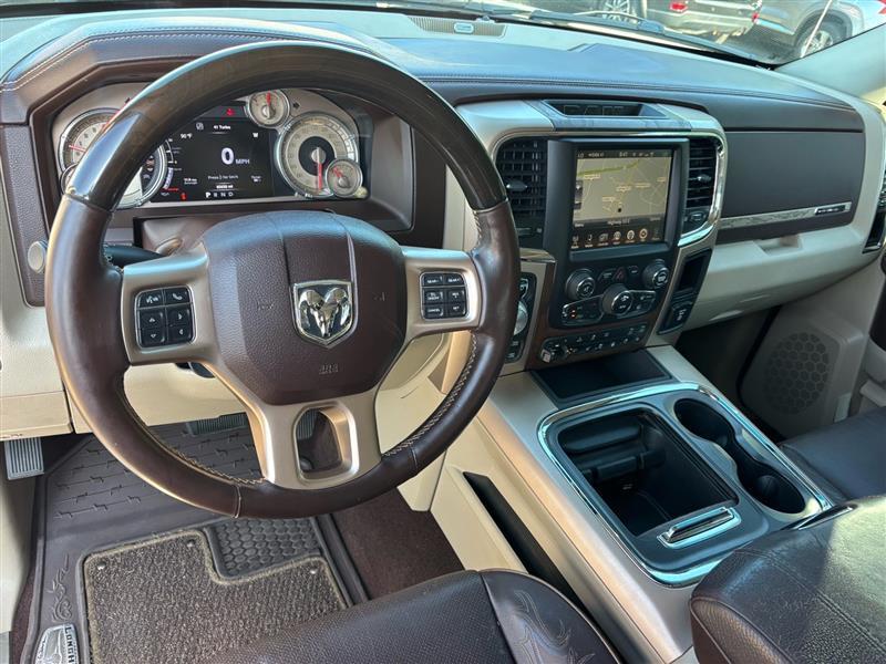 RAM 1500 Longhorn Crew Cab SWB 4WD 2016