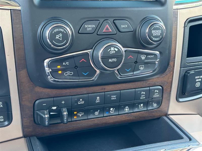 RAM 1500 Longhorn Crew Cab SWB 4WD 2016