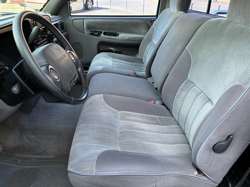 Dodge Ram 1500 LT Reg. Cab 8-ft. Bed 2WD 1994