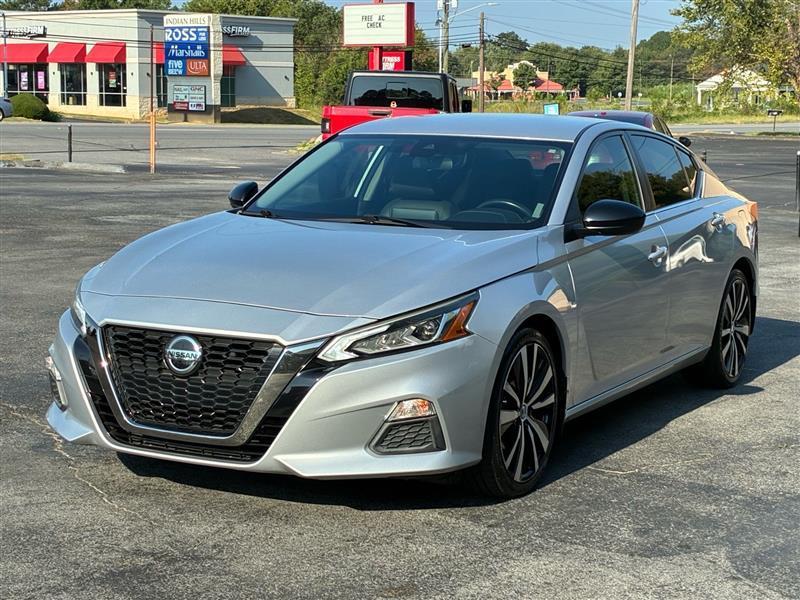 Nissan Altima 2.5 SR 2020