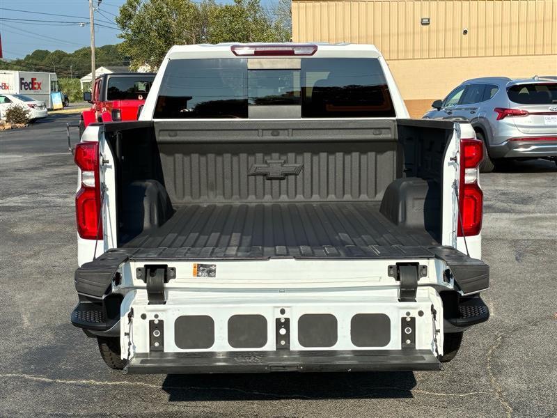 Chevrolet Silverado 1500 Limited LTZ Crew Cab 4WD 2022
