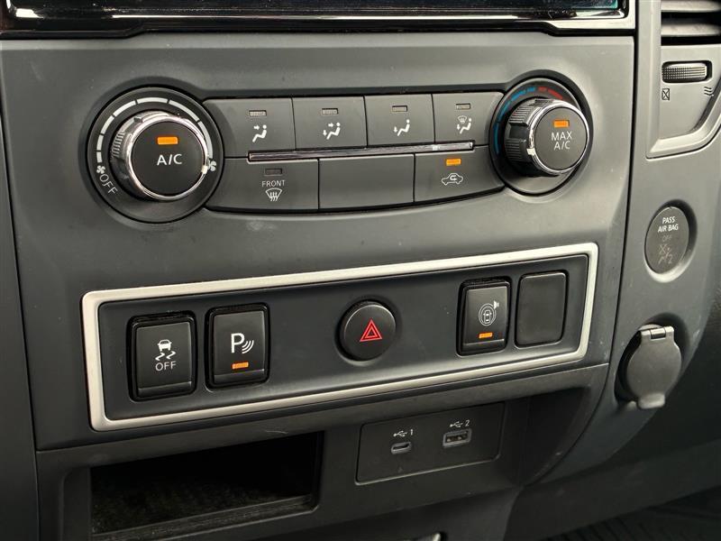 Nissan Titan S Crew Cab 2WD 2022