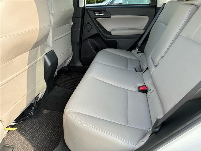 Subaru Forester 2.5i Touring 2016