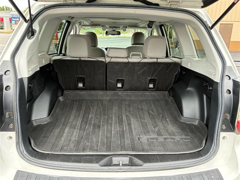Subaru Forester 2.5i Touring 2016