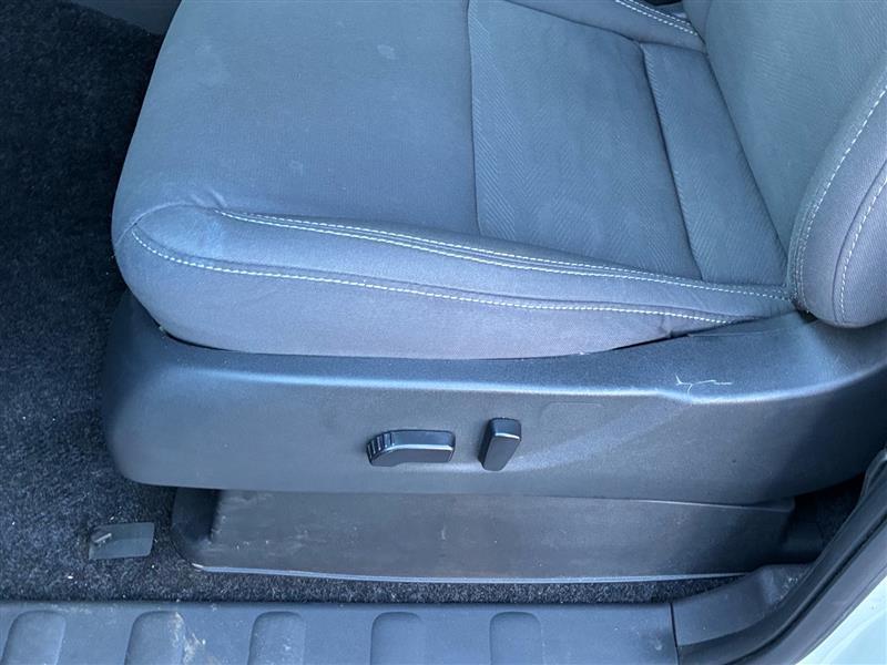 Nissan Frontier SV Crew Cab 2WD 2024