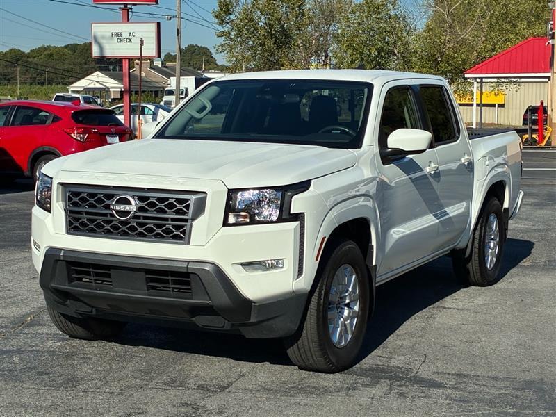 2024 Nissan Frontier SV Crew Cab 2WD