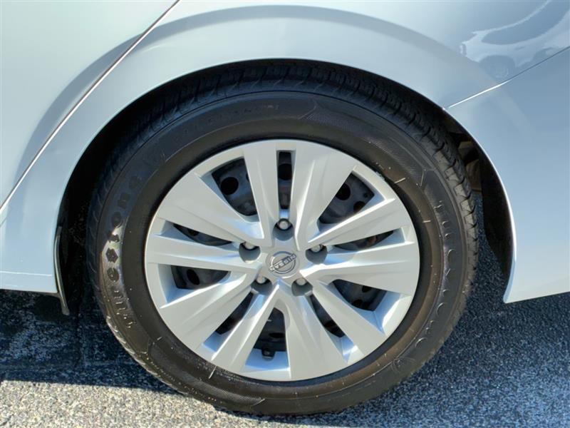 Nissan Sentra S 2025