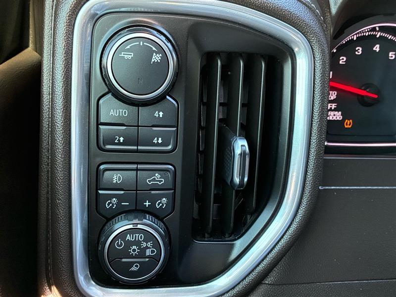 Chevrolet Silverado 1500 LT Trail Boss Crew Cab 4WD 2019