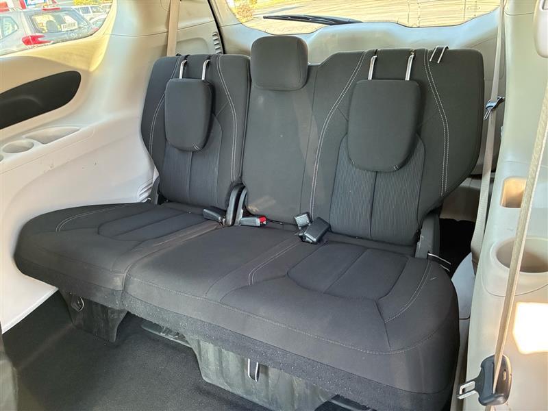 Chrysler Voyager LX 2023