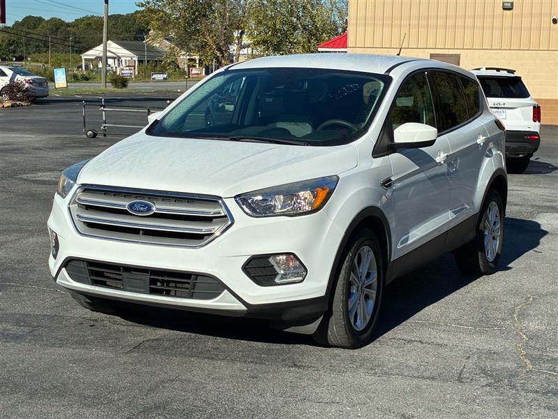 Ford Escape SE FWD 2019