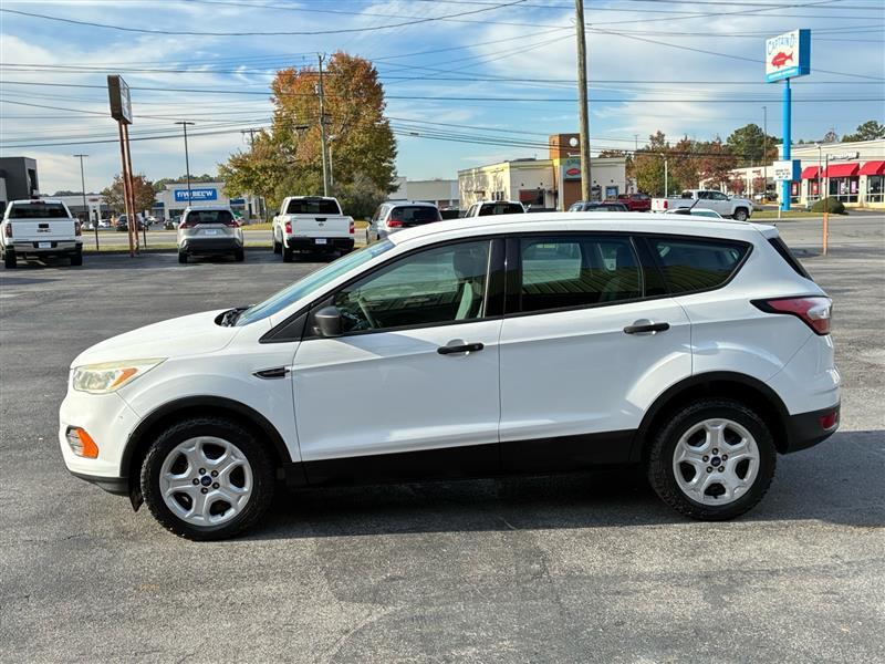 Ford Escape S FWD 2017